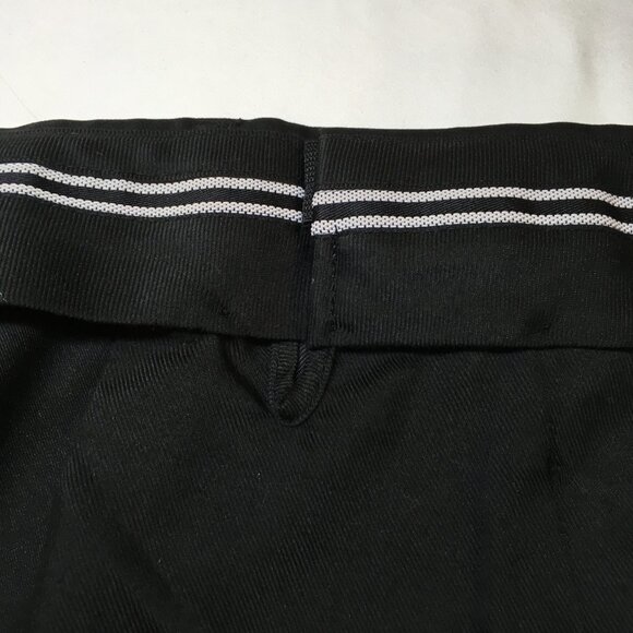 Jos A Bank Mens Size 52 Traveler Collection Black Shorts in Excellent Condition - Picture 7 of 10